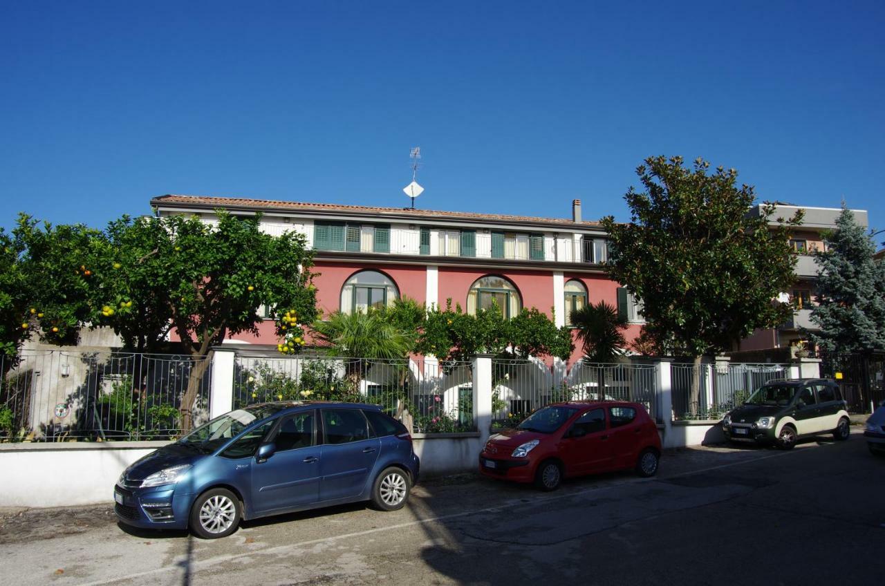La Magnolia B&B Baronissi Bagian luar foto